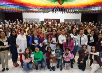 Tonantzin Fernández encabeza Asamblea de Mujeres por la Igualdad y contra las Violencias