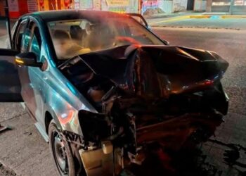 Conductor ebrio provoca accidente