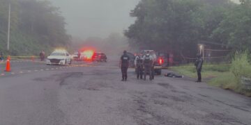 Guardia Nacional herido y delincuente abatido deja persecución con balacera en Jalpan