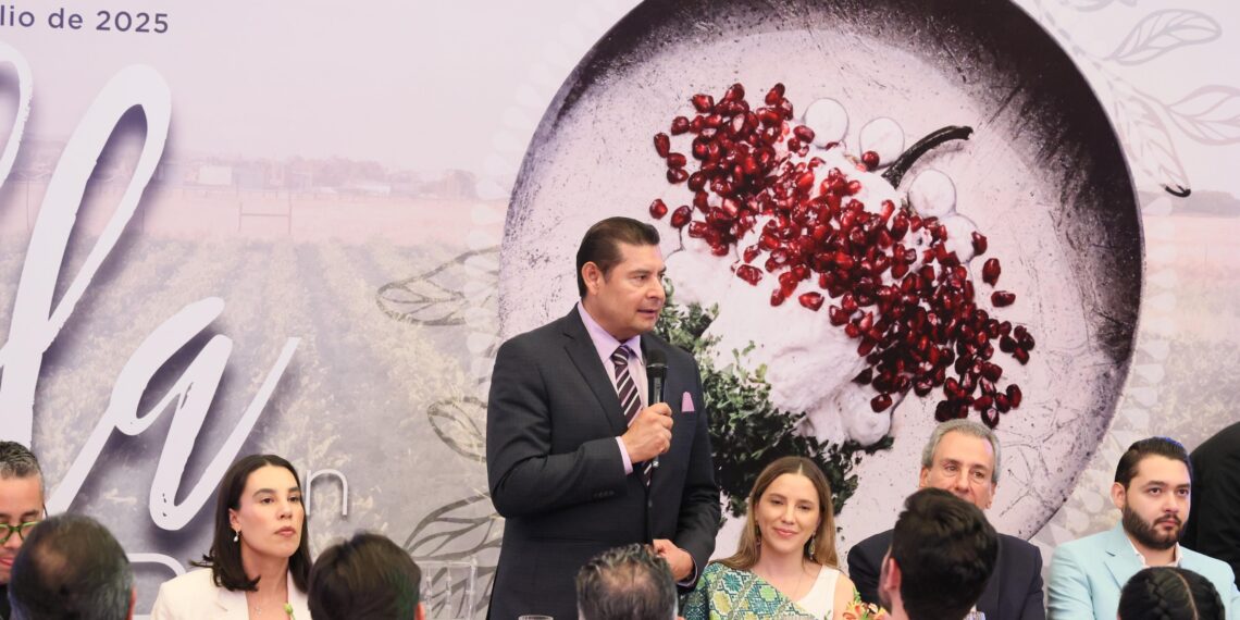 «Chile en Nogada, símbolo de identidad y creatividad culinaria»: Josefina Rodríguez