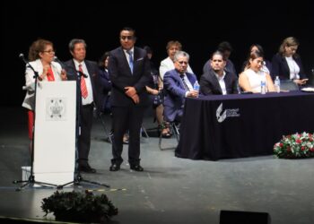 El SMDIF comprometido con impulsar la educación en Cuautlancingo: Tere Alfaro