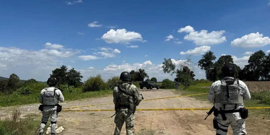 Ejército asegura nueva toma clandestina de gas en Tlalancaleca
