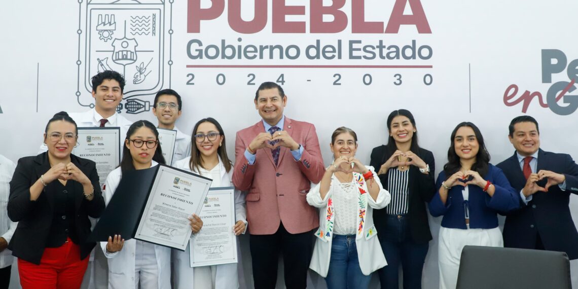 Seguridad con bienestar para el futuro de los jóvenes: Armenta