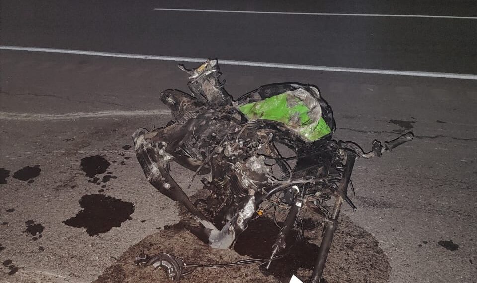 Terrible accidente cobra la vida de dos motociclistas