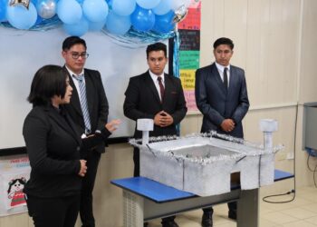 Reconoce Ayuntamiento de Quecholac talento estudiantil en exposición de proyectos del IEDEP