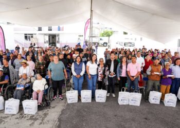Continúa Lupita Cuautle con entrega de apoyos alimentarios a familias sanandreseñas