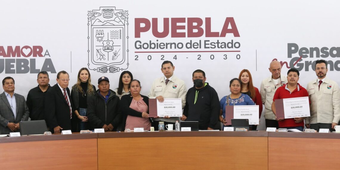 Seguridad en economía familiar para las y los migrantes en retorno