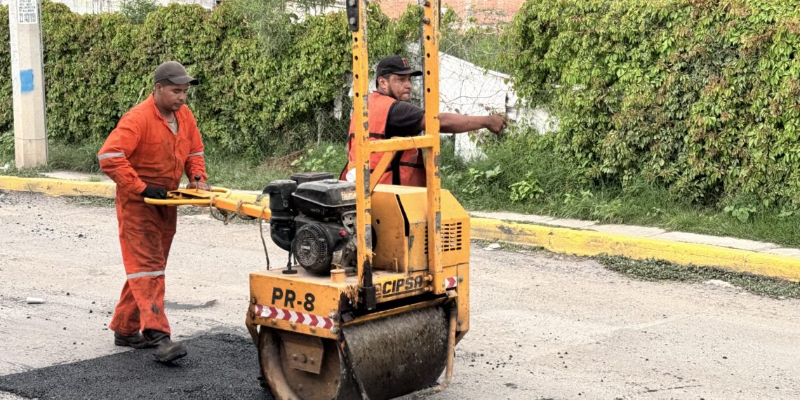 Arranca programa de bacheo en beneficio de los ocoyuquenses