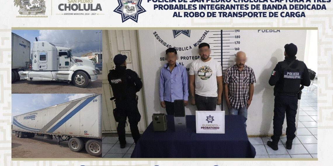 Policía de San Pedro Cholula captura a tres probables integrantes de banda dedicada al robo de transporte de carga