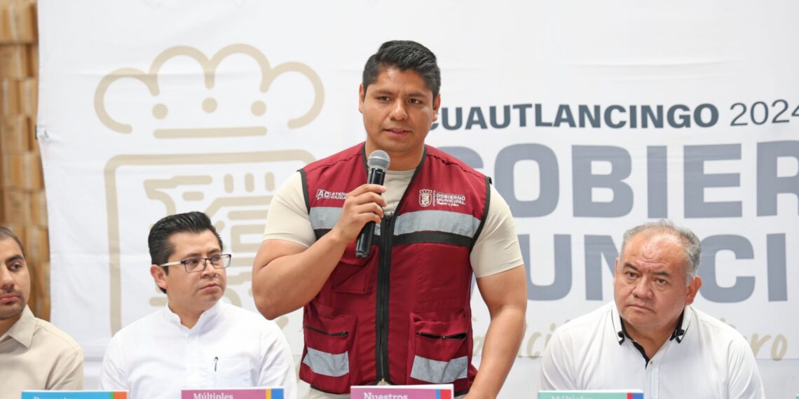Cuautlancingo, importante para el desarrollo educativo de la región: Omar Muñoz
