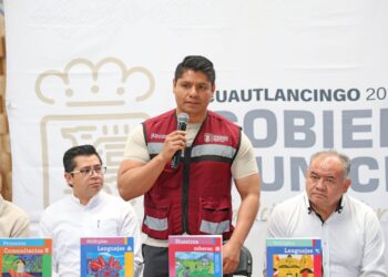 Cuautlancingo, importante para el desarrollo educativo de la región: Omar Muñoz