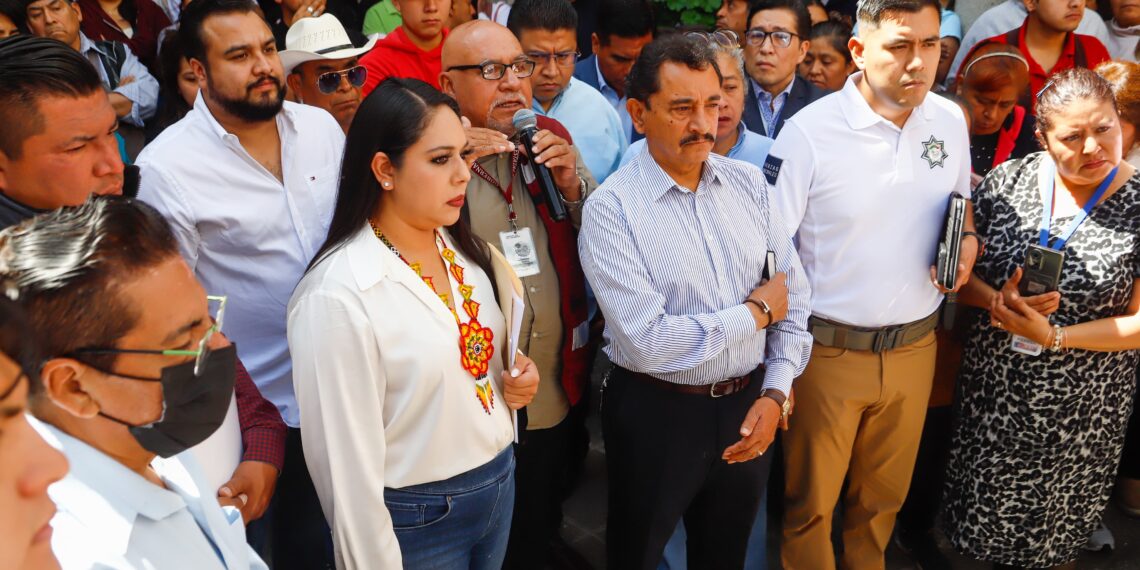 Tonantzin Fernández escucha a locatarios y garantiza Certeza jurídica en los espacios del Mercado Cosme del Razo