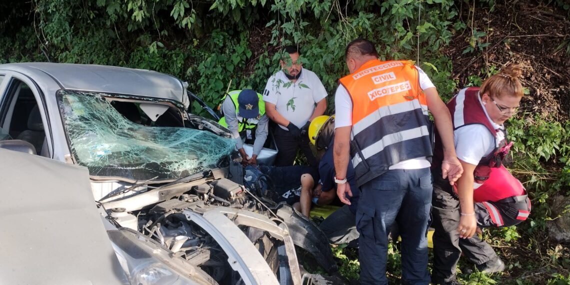 Muere hombre de camino al hospital tras sufrir fuerte accidente en Xicotepec