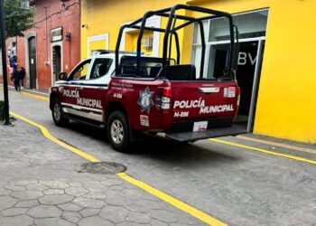 En pleno centro de Tlatlauquitepec y a luz del dia atracan a un cuentahabiente
