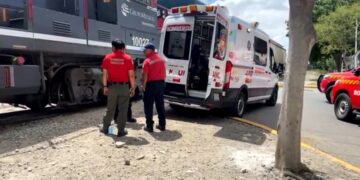 Vivió para contarla al ser arrollada por el tren en Tehuacán