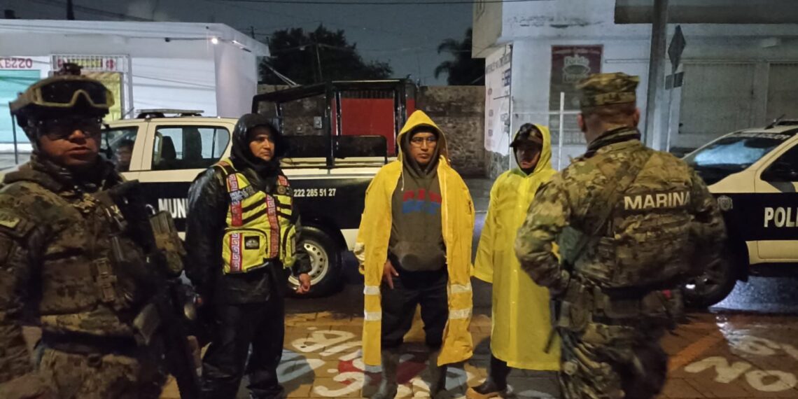 Gobierno de Cuautlancingo realiza trabajos urgentes de desazolve ante las intensas lluvias