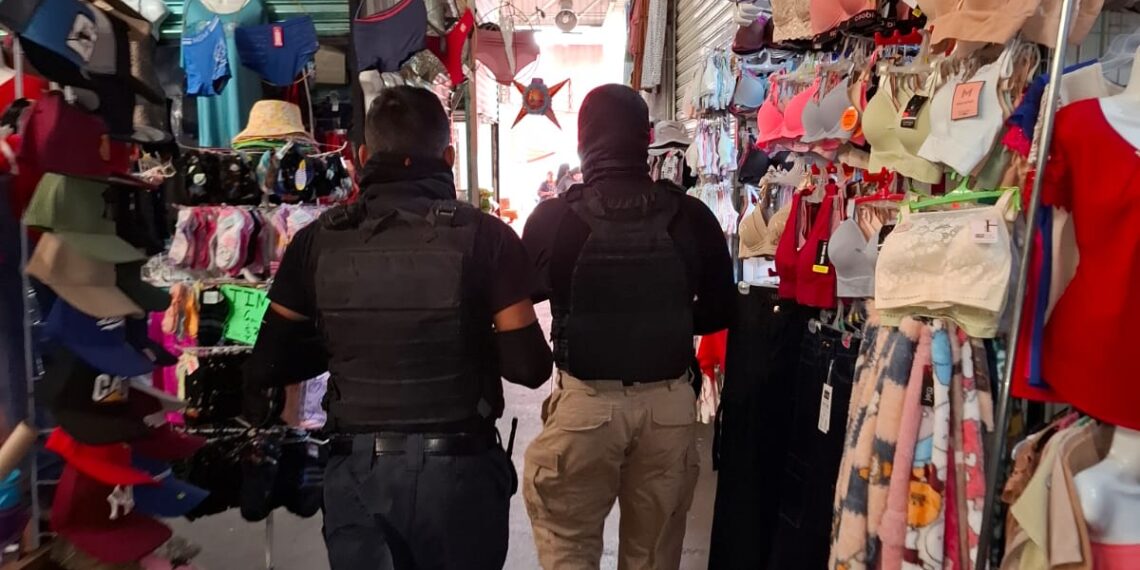 Operativos permanentes en mercados de San Pedro Cholula para salvaguardar el orden y la seguridad
