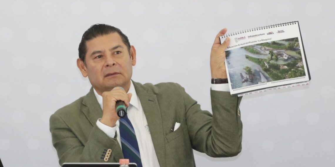 Gobierno de Puebla podrá retener recursos a municipios que no cumplan funciones: Armenta