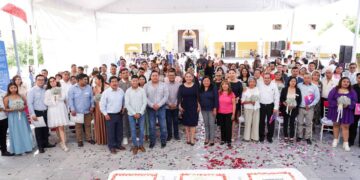 Fortalece Lupita Cuautle núcleo familiar con jornada de bodas gratuitas