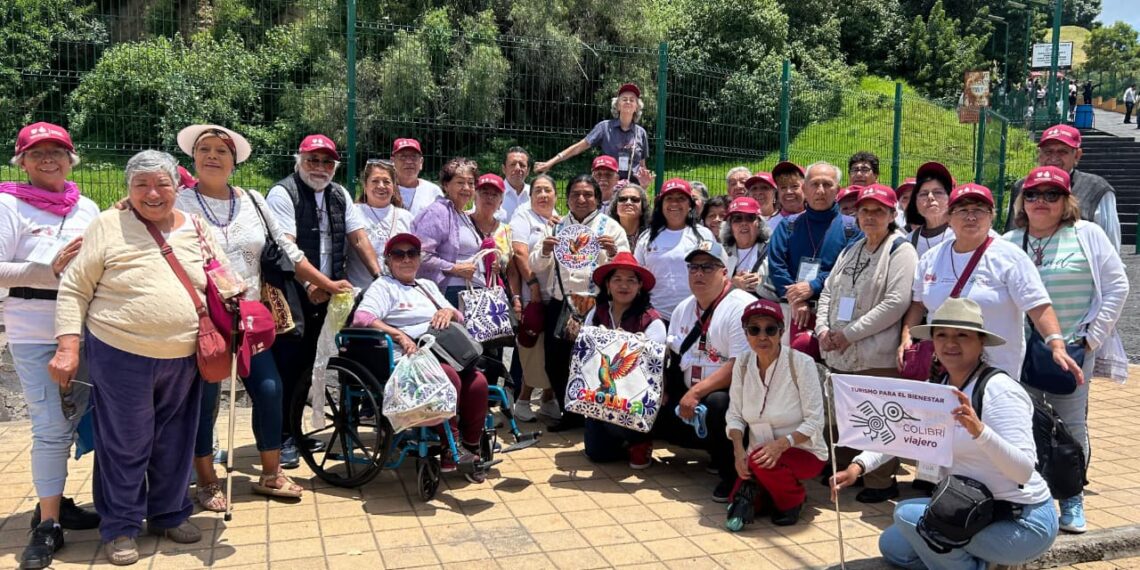 Recibe Gobierno de Cholula a visitantes del programa Colibrí de Plata