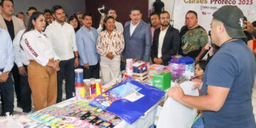 Inaugura Tonantzin Fernández la Feria del Regreso a Clases Profeco 2025