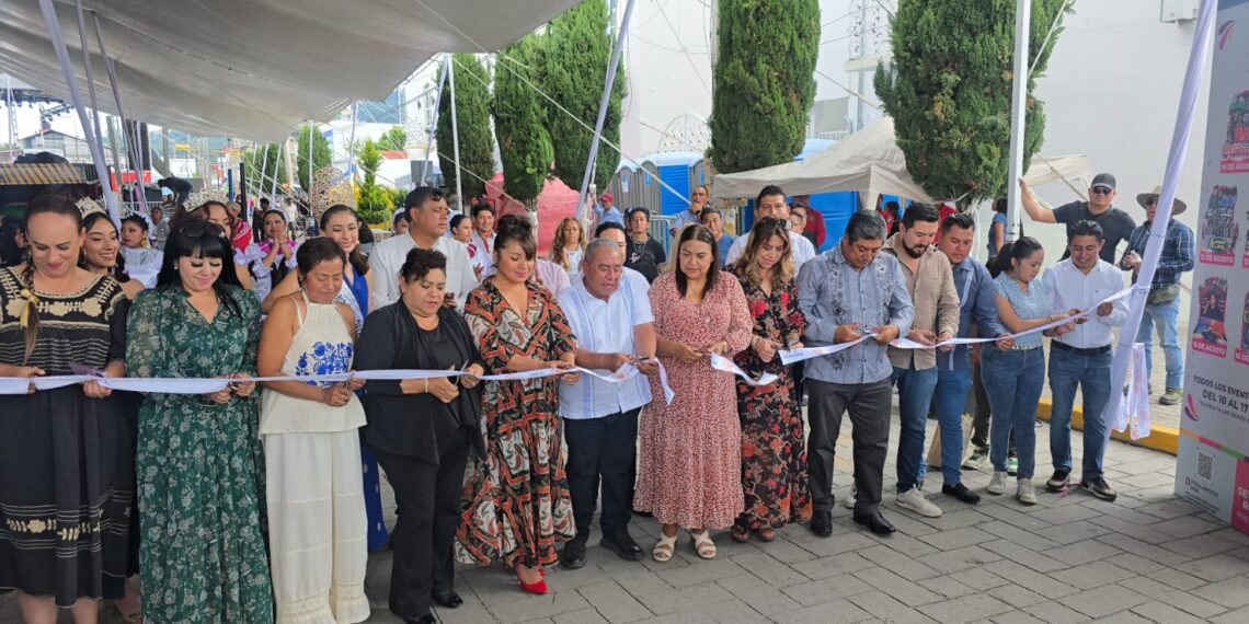 Inauguran Feria Patronal de Amozoc
