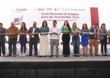 Preside Omar Muñoz “Feria del Empleo para las Juventudes 2025”