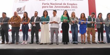 Preside Omar Muñoz “Feria del Empleo para las Juventudes 2025”