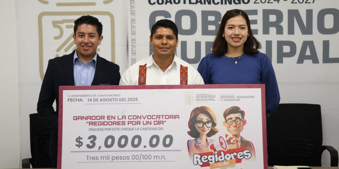 Preside Omar Muñoz premiación del concurso “Regidor por un día”