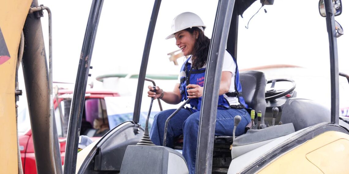 Refuerza Lupita Cuautle seguridad con barda perimetral en Centro Escolar