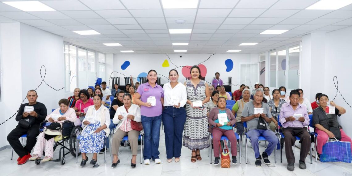 Gobierno de San Andrés Cholula realiza entrega de medicamentos