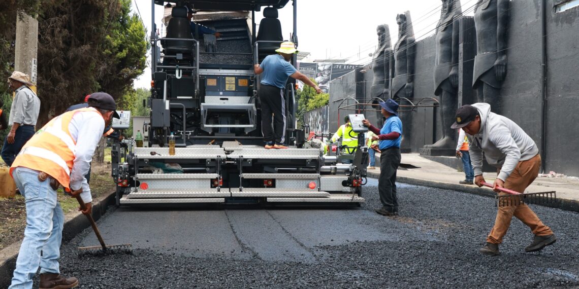 Avanza rehabilitación de laterales de la Recta a Cholula; paz, bienestar y conectividad