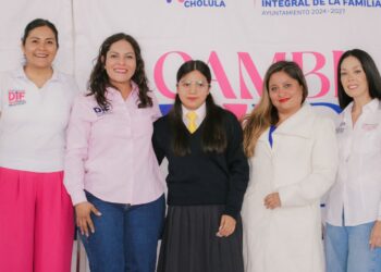 Gobierno de San Andrés Cholula entrega lentes oftalmológicos