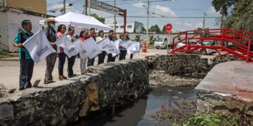 Omar Muñoz da inicio a programa de mantenimiento de canales pluviales