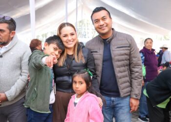 SHAMY SPEZIA FORTALECE LA ASISTENCIA SOCIAL CON LA ENTREGA DE DESPENSAS DEL PROGRAMA “DE CORAZÓN A CORAZÓN”