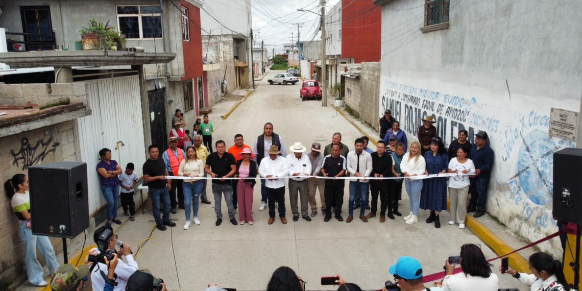 Más y mejores obras para Amozoc