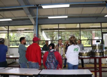 Compromiso social de la UTH beneficia a estudiantes de Telesecundaria de Atexca