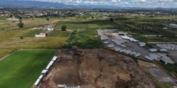 Supervisa Omar Muñoz avance de la rehabilitación del Complejo Deportivo San Juan