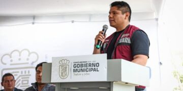 Omar Muñoz da banderazo de inicio al Centro de Bienestar Animal