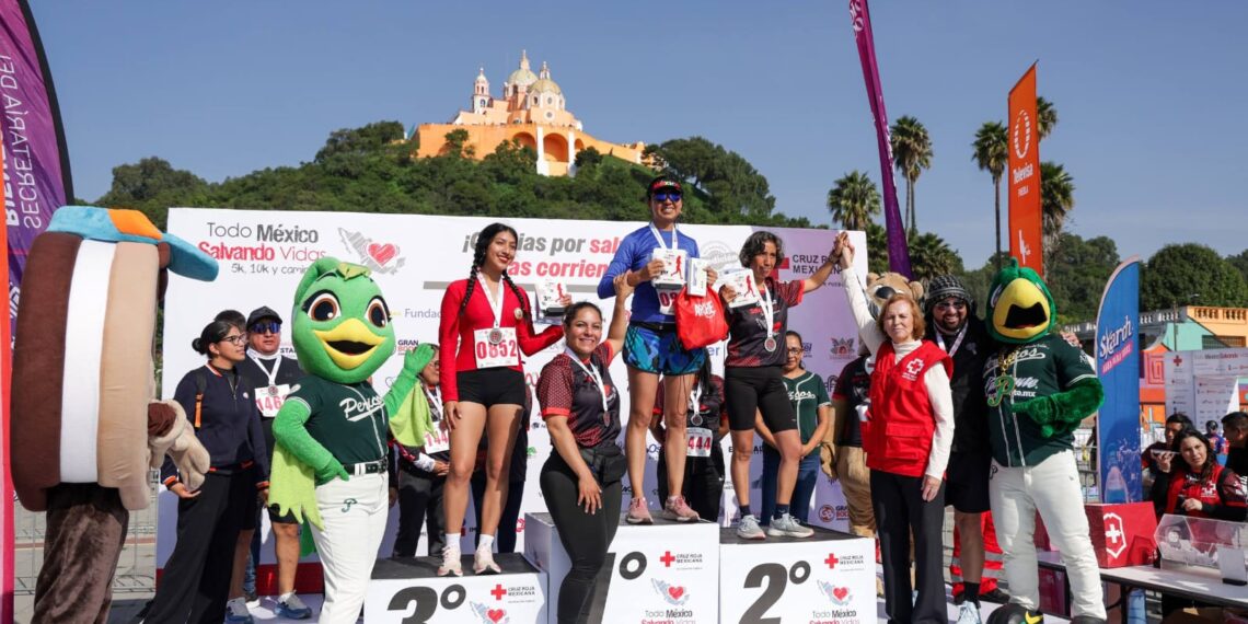 Más de mil participantes en San Andrés Cholula corren con la Cruz Roja Mexicana