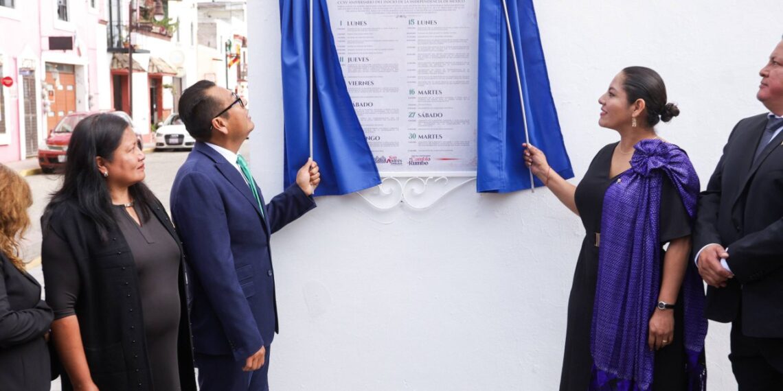 San Andrés Cholula inicia conmemoraciones patrias con la develación del Bando Solemne 2025