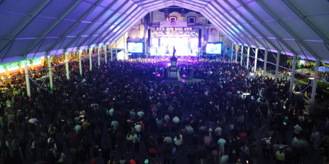 La Gran Feria de Cholula continúa llenando de música y alegría a miles de visitantes