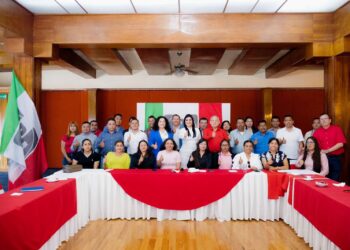 REFRENDAN SU MILITANCIA LOS PRESIDENTES MUNICIPALES DEL PRI