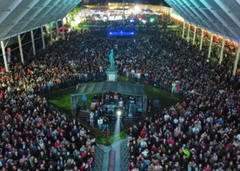 La Sonora Santanera puso a bailar a grandes y chicos en la Gran Feria de Cholula