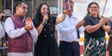 Inaugura Tonantzin Fernández la primera Tienda Bienestar de su administración