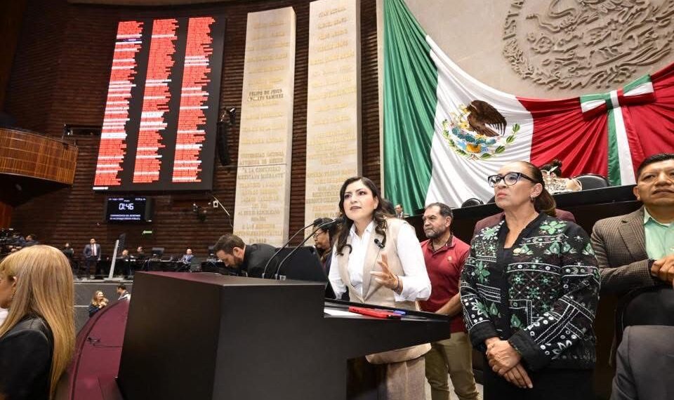 CLAUDIA RIVERA RESPALDA MODELO ECONÓMICO DE LA CUARTA TRANSFORMACIÓN Y LANZA CRÍTICAS DIRECTAS CONTRA LA OPOSICIÓN POR BUSCAR DESESTABILIZAR AL PAÍS