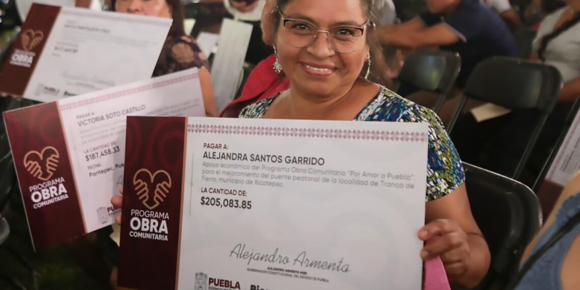 Comités de obra comunitaria, liderados por mujeres, priorizan proyectos transformadores para Puebla