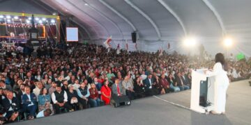 Con el respaldo de miles de cholultecas, rinde Tonantzin Fernández su primer Informe de Gobierno de compromisos cumplidos
