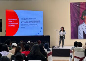 UTH cierra con éxito su Primer Congreso Nacional de Mujeres STEM 2025