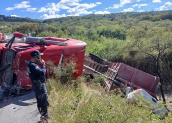 Encubre Bolaños a chofer de accidente en el que murieron tres personas